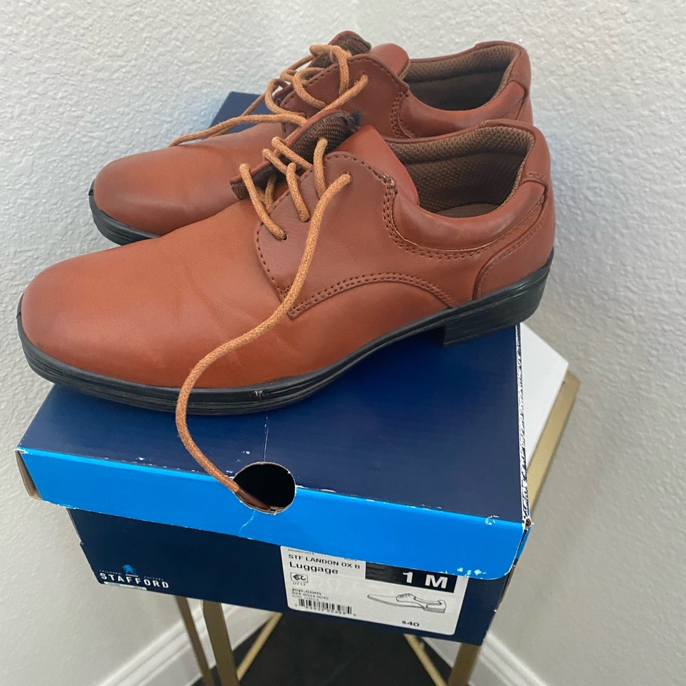 Boys Stanford dress shoes